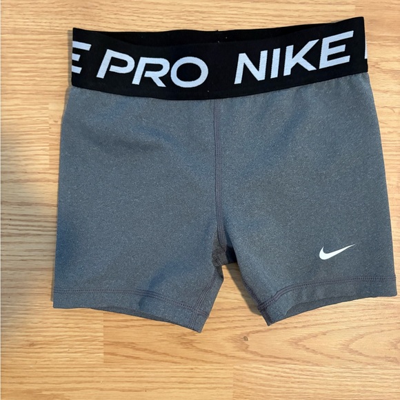 Nike Pro Charcoal Shorts with Black Waistband - Picture 1 of 2